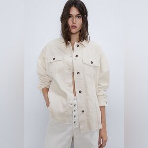 Zara Corduroy overshirt pockets size S.